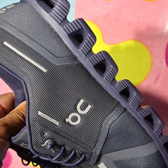 On Cloud 5 Waterproof - Picture 7 of 9